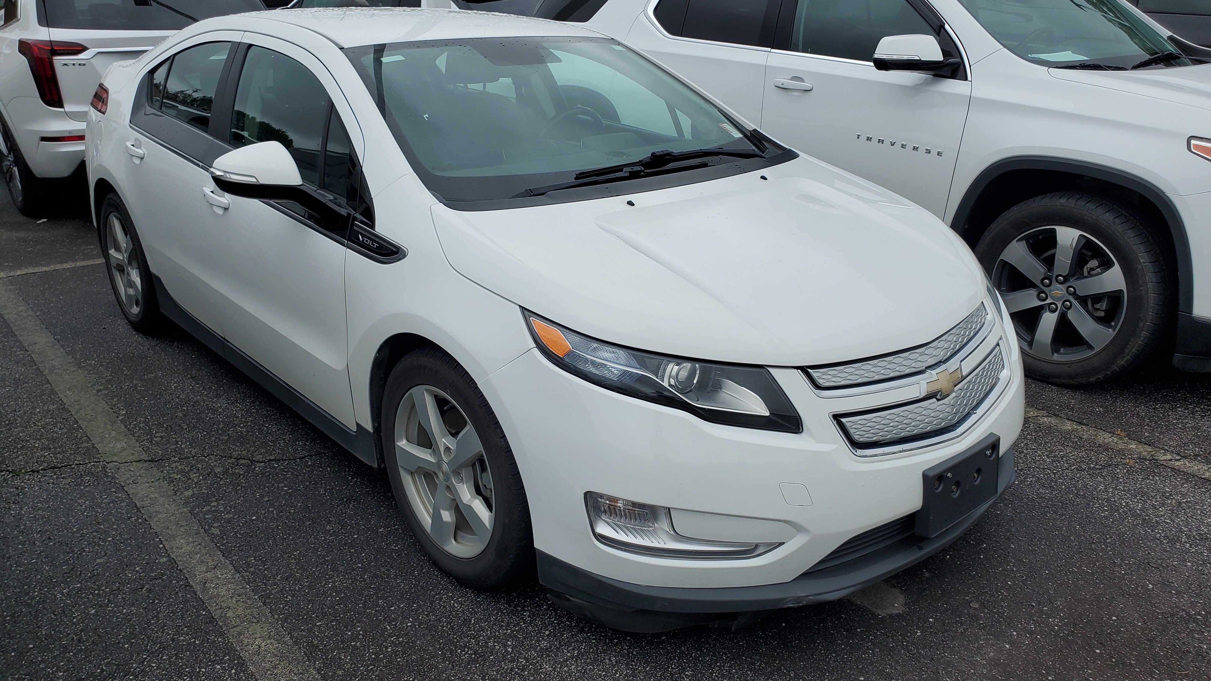 Used 2015 Chevrolet Volt Base with VIN 1G1RA6E46FU117272 for sale in Hickory, NC