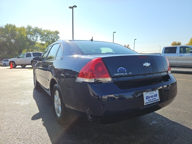 2007 Chevrolet Impala photo 2