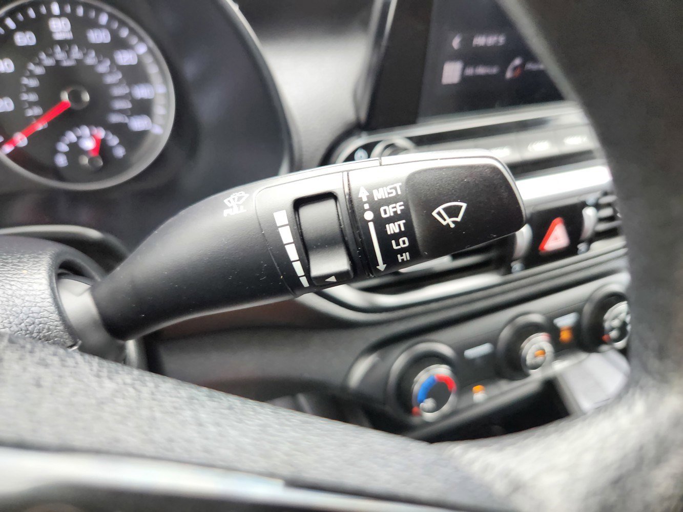 2024 Kia Forte LXS photo 20