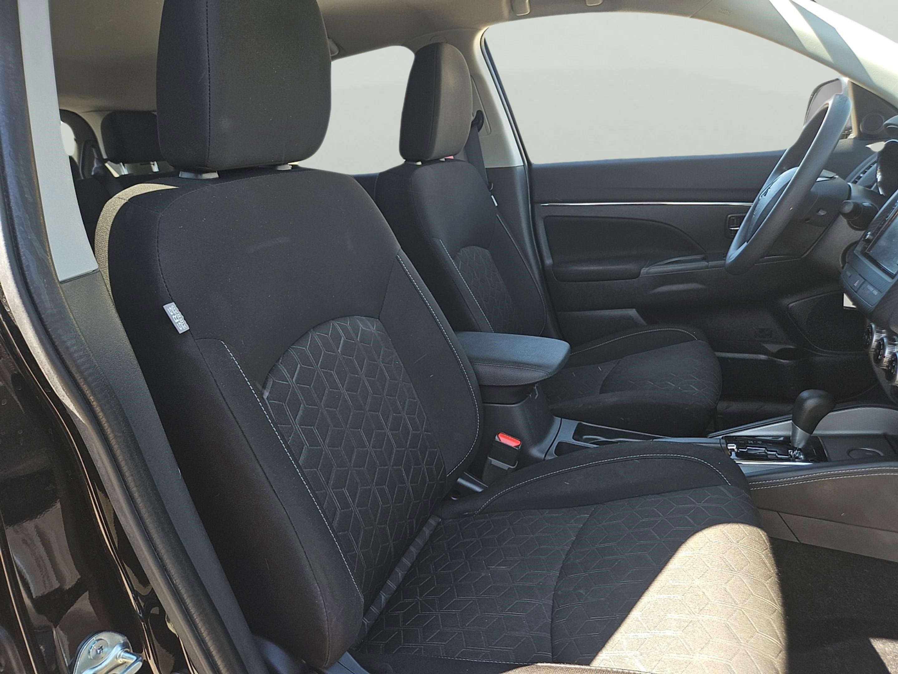 2022 Mitsubishi Outlander Sport SE photo 18