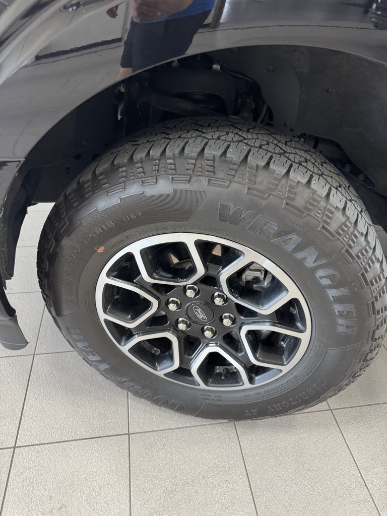 2023 Ford F-150 XLT photo 7
