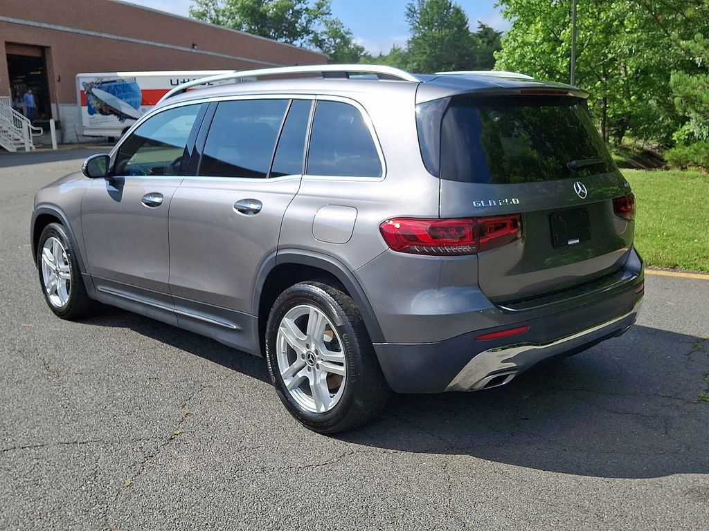 2021 Mercedes Benz GLB 250 4MATIC photo 4