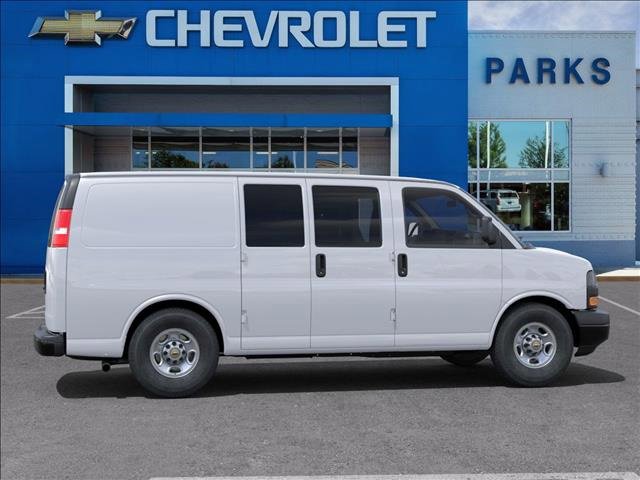 2025 Chevrolet Express Cargo 2500 photo 3