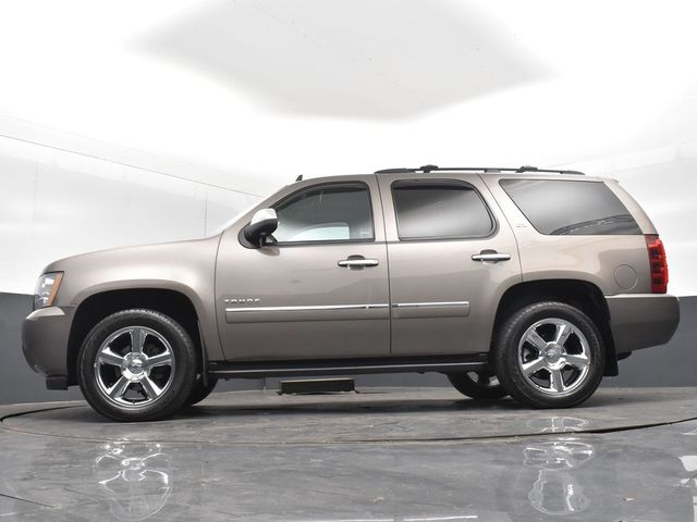 2014 Chevrolet Tahoe LTZ photo 18