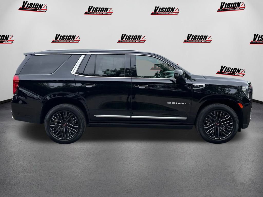 2021 Gmc Yukon Denali photo 4
