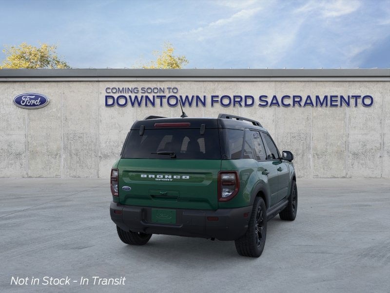 2025 Ford Bronco Sport Outer Banks photo 3