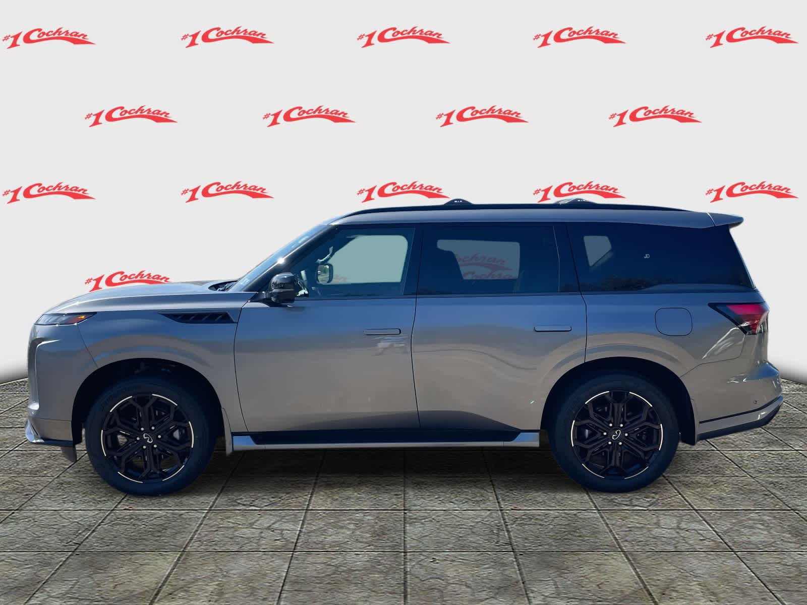 2026 Infiniti QX80 Sensory photo 5