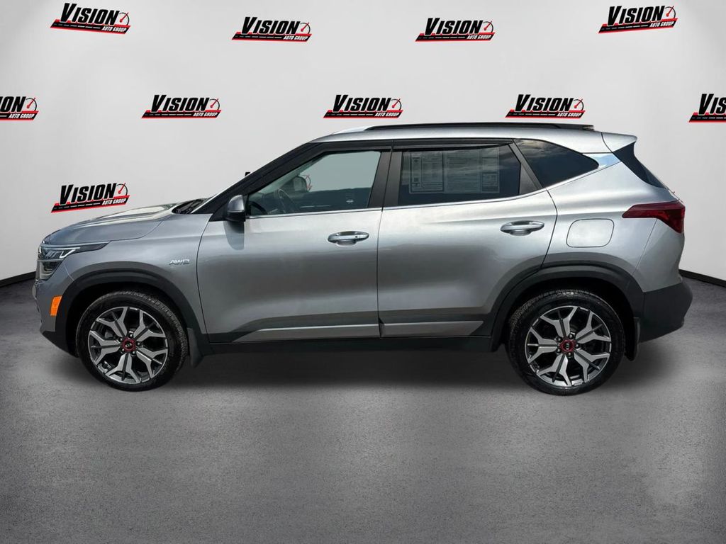 2021 Kia Seltos SX photo 8