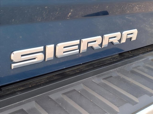 2017 Gmc Sierra 1500 SLT photo 5