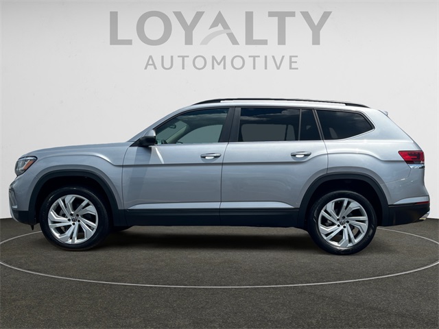 2022 Volkswagen Atlas V6 SE Technology photo 2