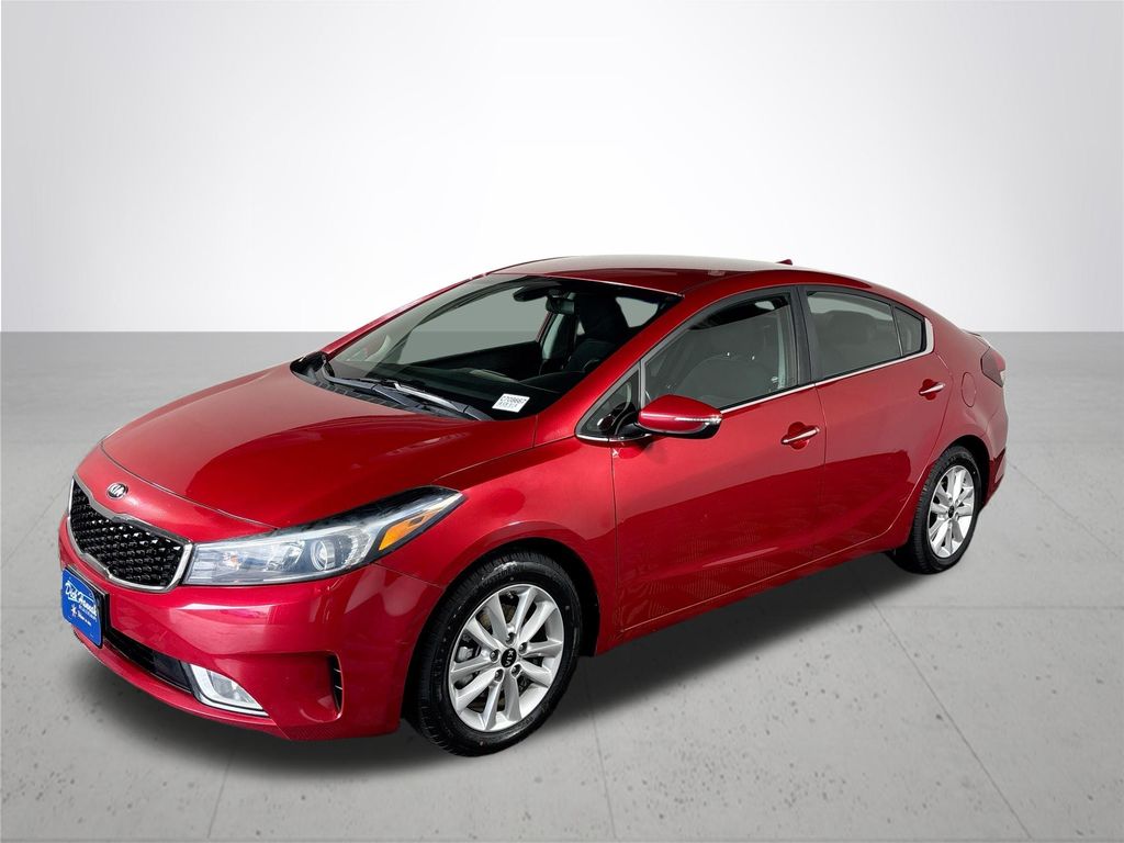 2017 Kia Forte S photo 2