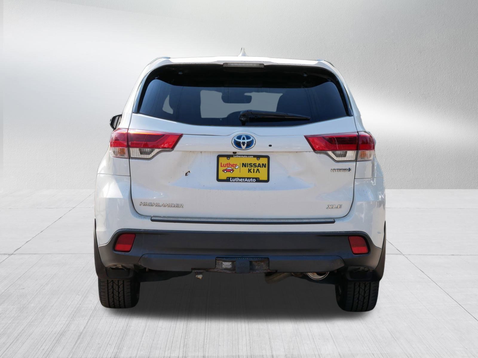 2019 Toyota Highlander Hybrid XLE photo 4