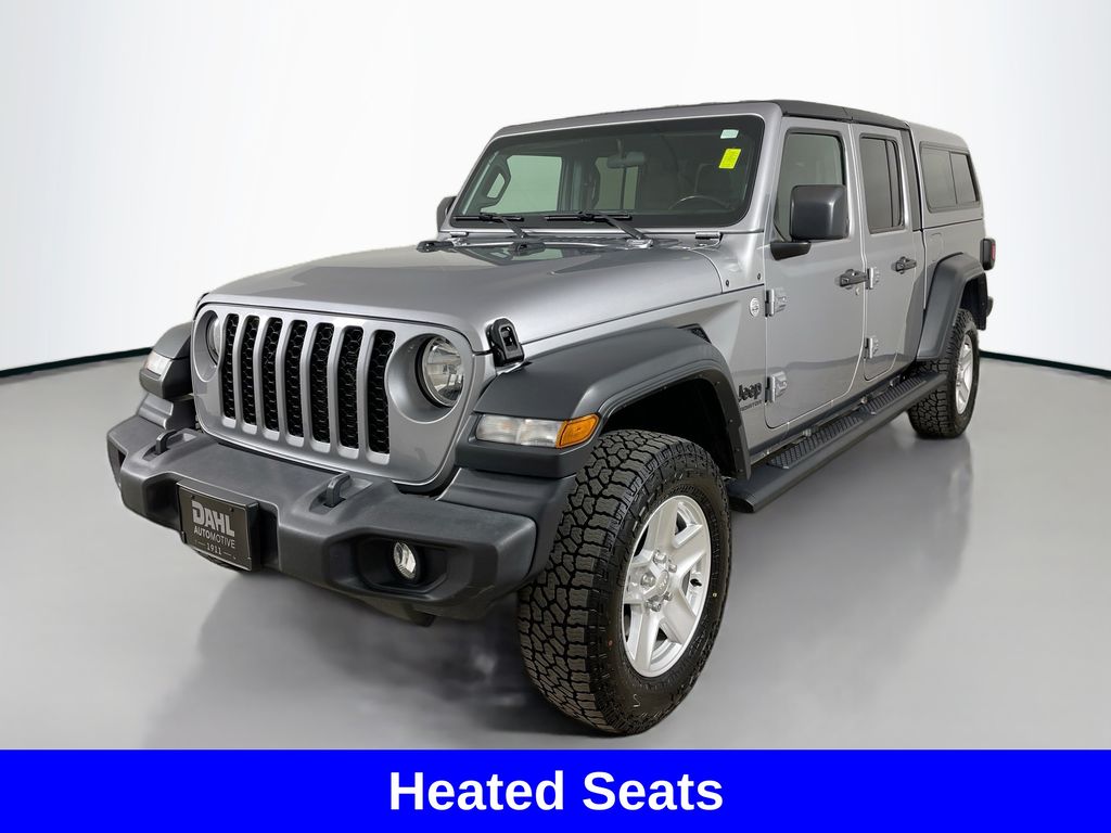 2020 Jeep Gladiator Sport photo 3