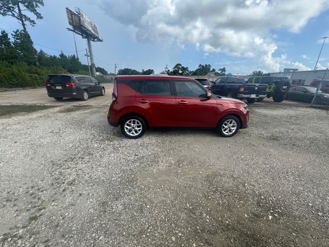 2023 Kia Soul LX photo 9