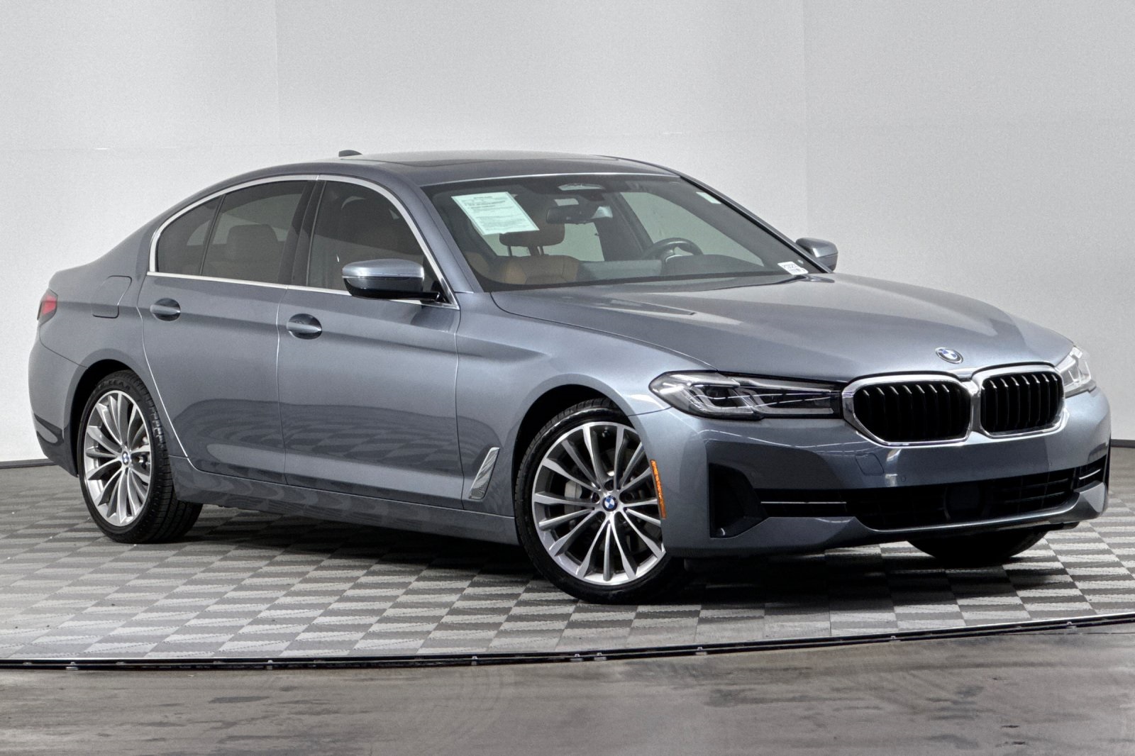 2022 Bmw 530i xDrive photo 2