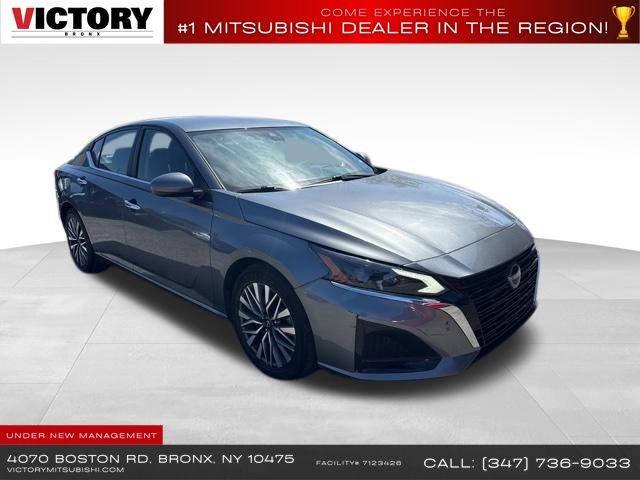 2023 Nissan Altima 2.5 SV photo 3