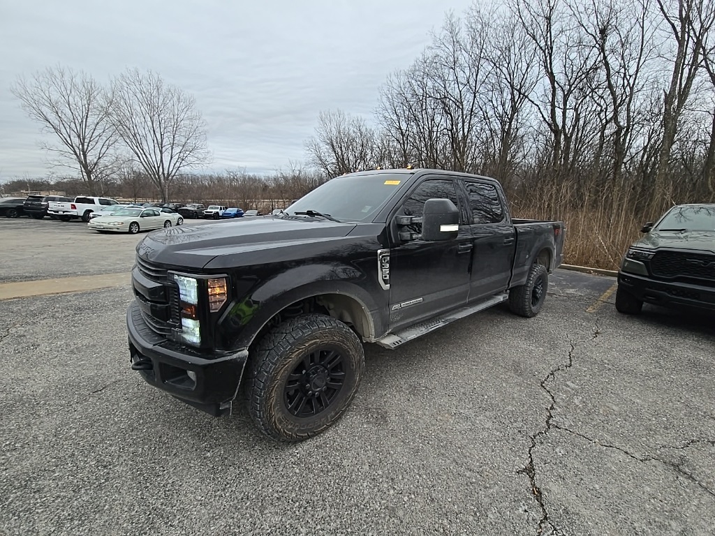 Used 2019 Ford F-350 Super Duty XLT with VIN 1FT8W3BT7KED04703 for sale in Kansas City