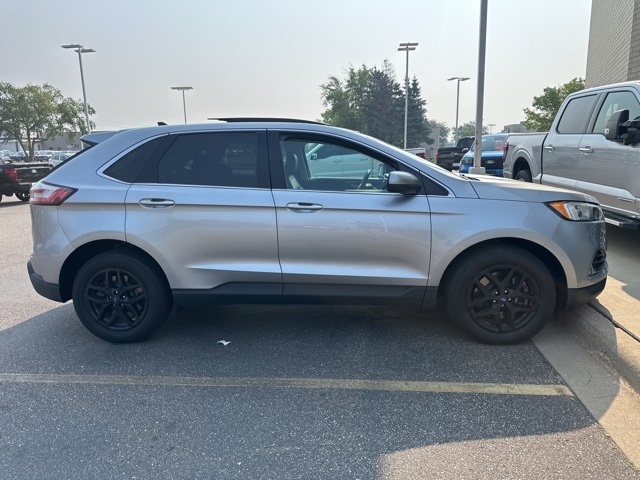 Used 2021 Ford Edge SEL with VIN 2FMPK4J90MBA59935 for sale in Apple Valley, Minnesota