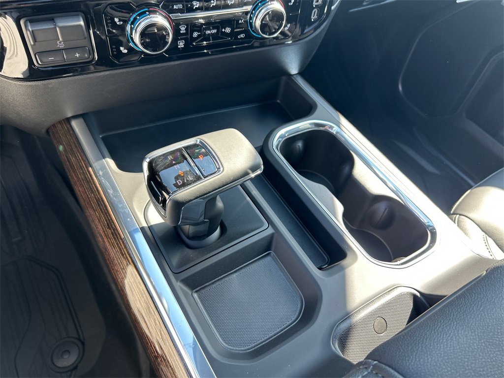 2026 GMC SIERRA - Image 28