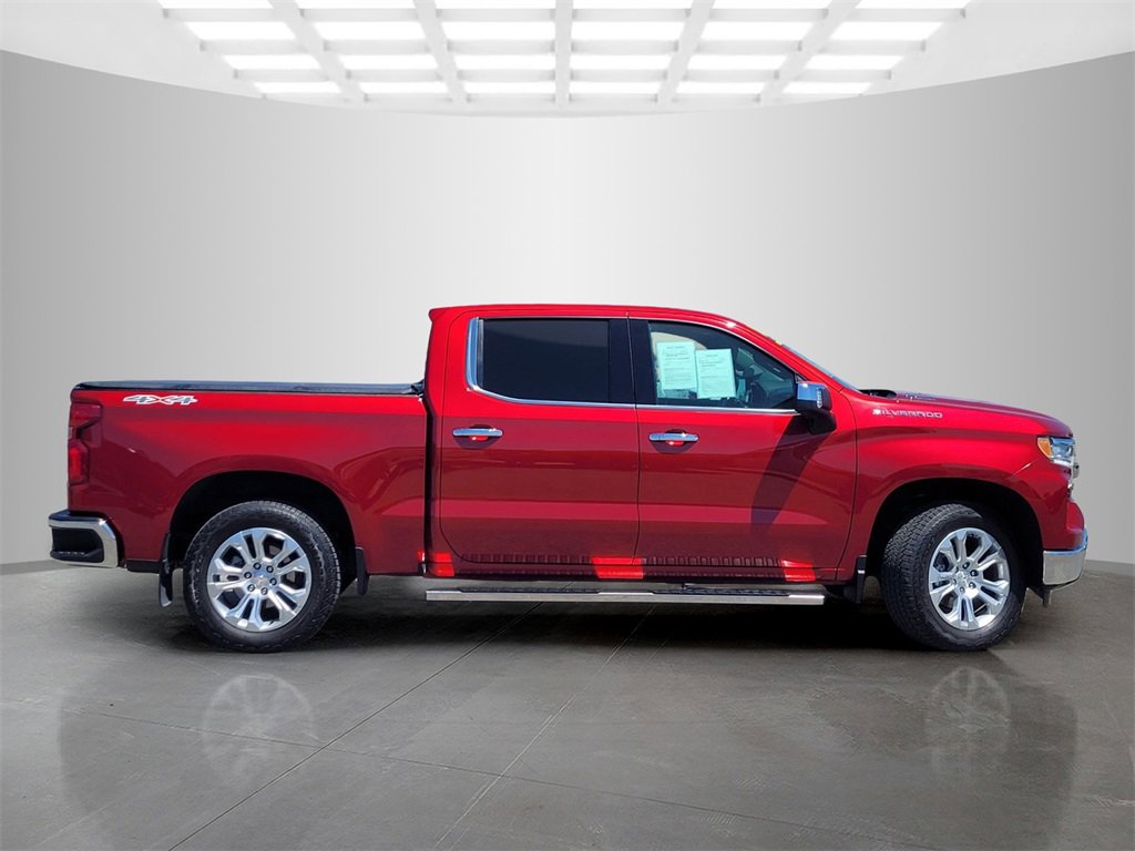 2023 Chevrolet Silverado 1500 LTZ photo 3