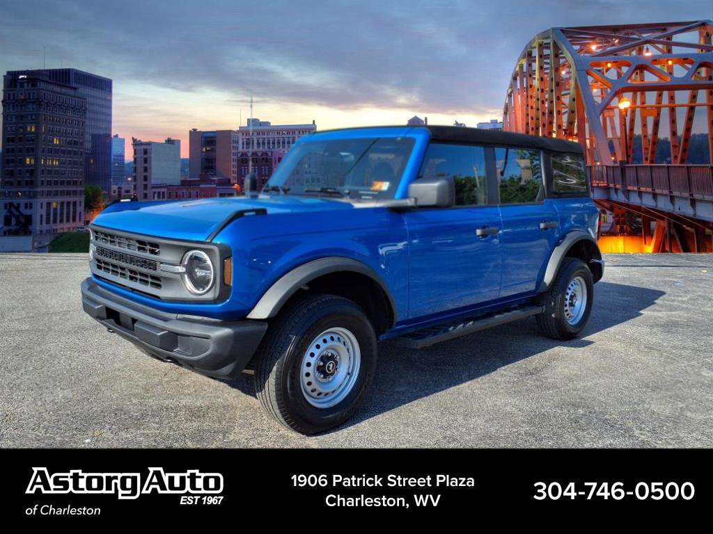 2023 Ford Bronco Base photo 7
