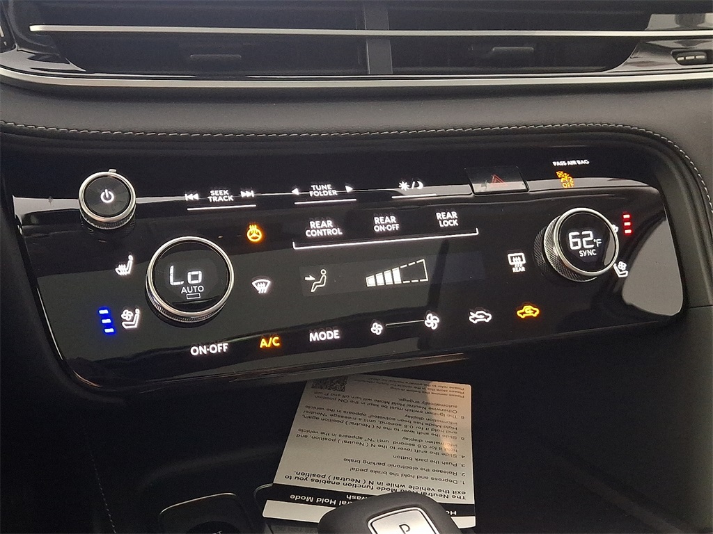 2026 Infiniti QX60 Luxe AWD photo 17