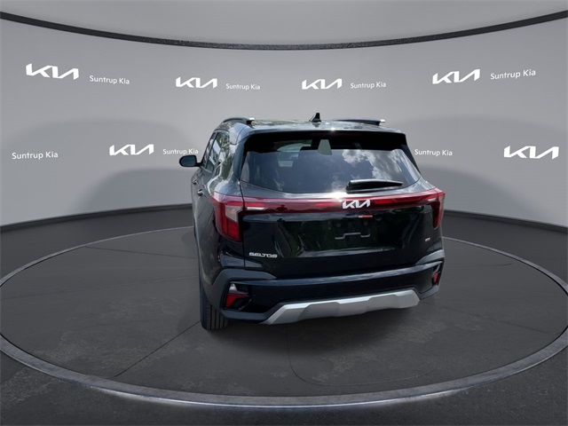 2025 Kia Seltos EX photo 13