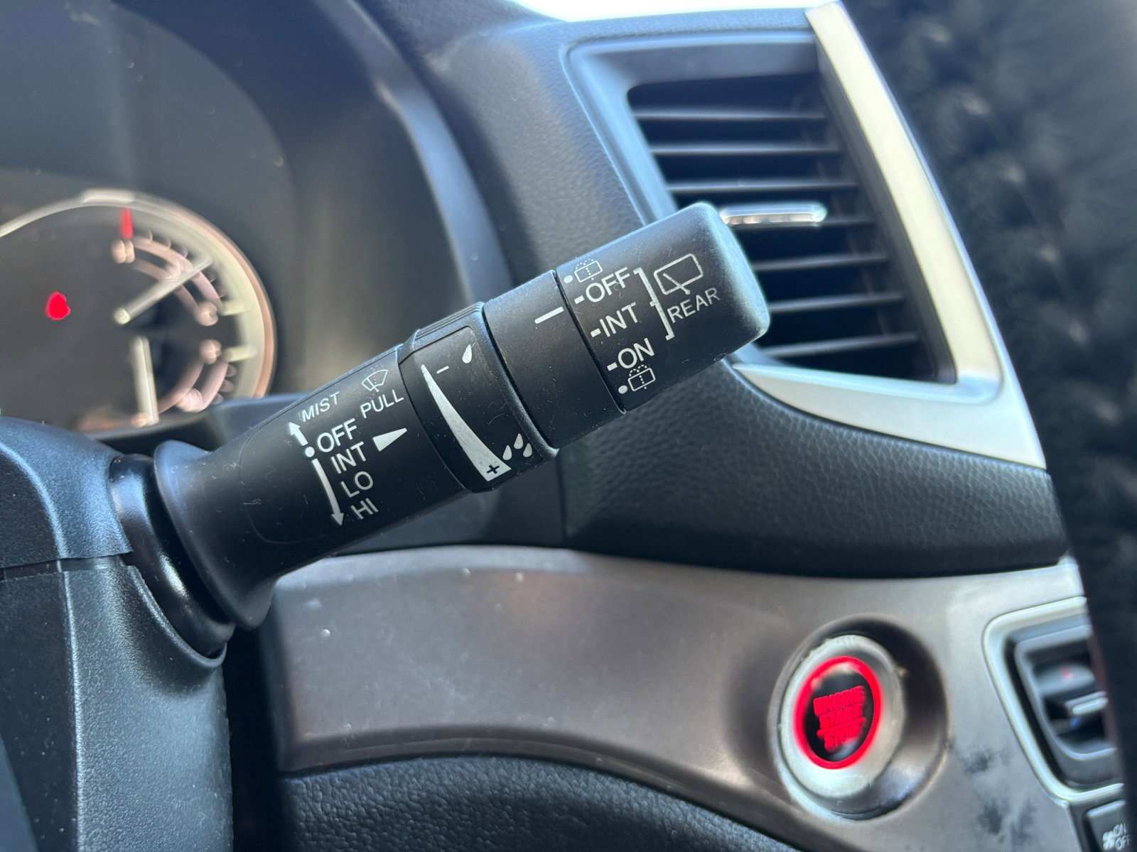 2016 Honda Pilot EX-L photo 18
