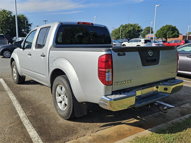 2013 Nissan Frontier SV photo 4