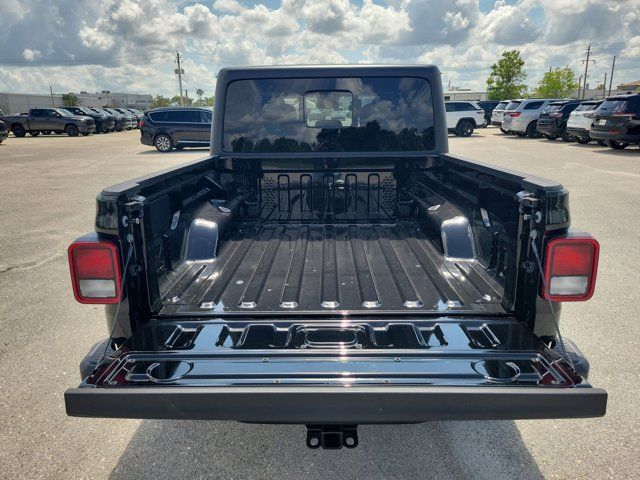 2025 Jeep Gladiator Sport photo 22