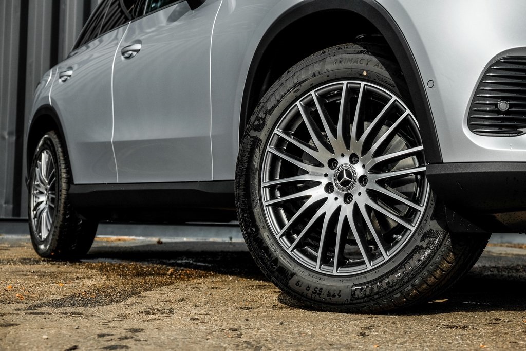2026 Mercedes Benz GLC 300 4MATIC photo 6