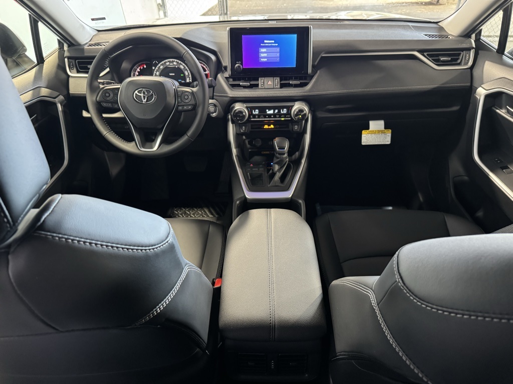 2025 Toyota RAV4 XLE Premium photo 29