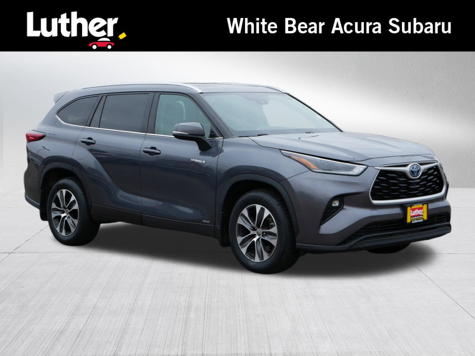 2021 Toyota Highlander XLE's photo
