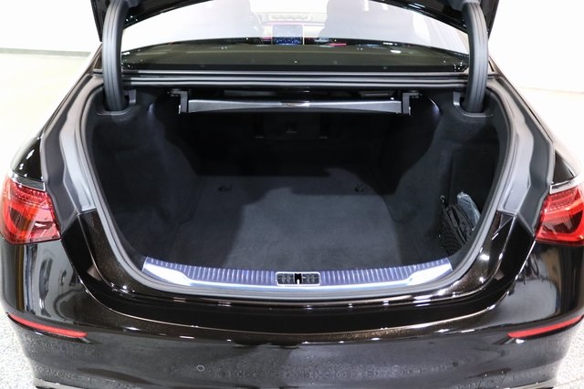 2024 Mercedes Benz S 580 4MATIC photo 29