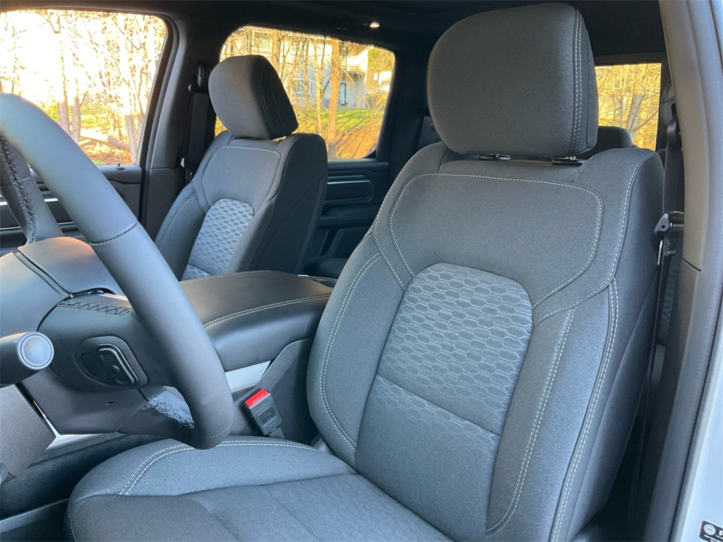 2025 Ram 1500 Big Horn Lone Star photo 28