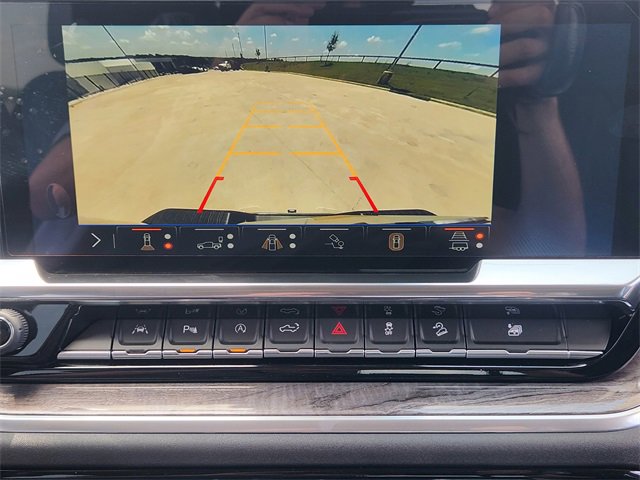 2025 Chevrolet Silverado 1500 LTZ photo 14