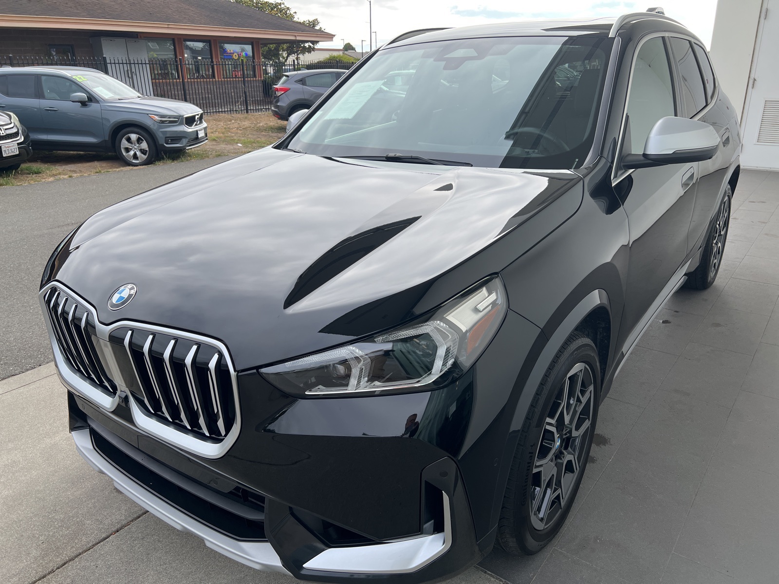 2024 Bmw X1 XDrive28i photo 2