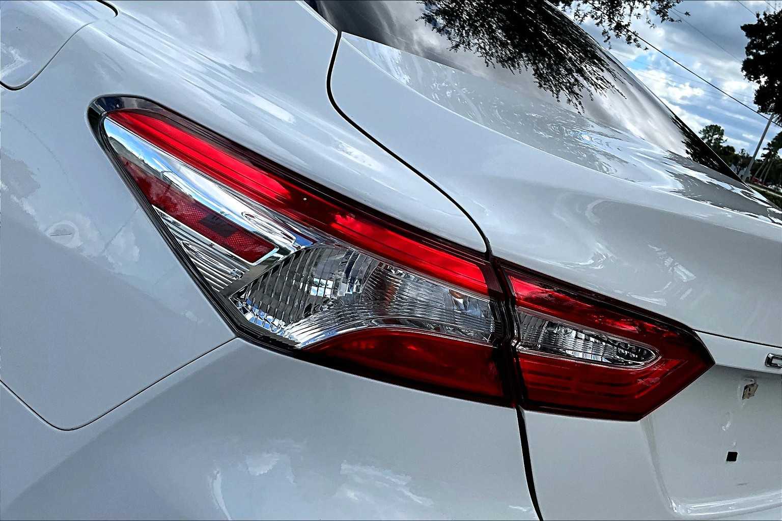 2018 Toyota Camry XLE XSE photo 28