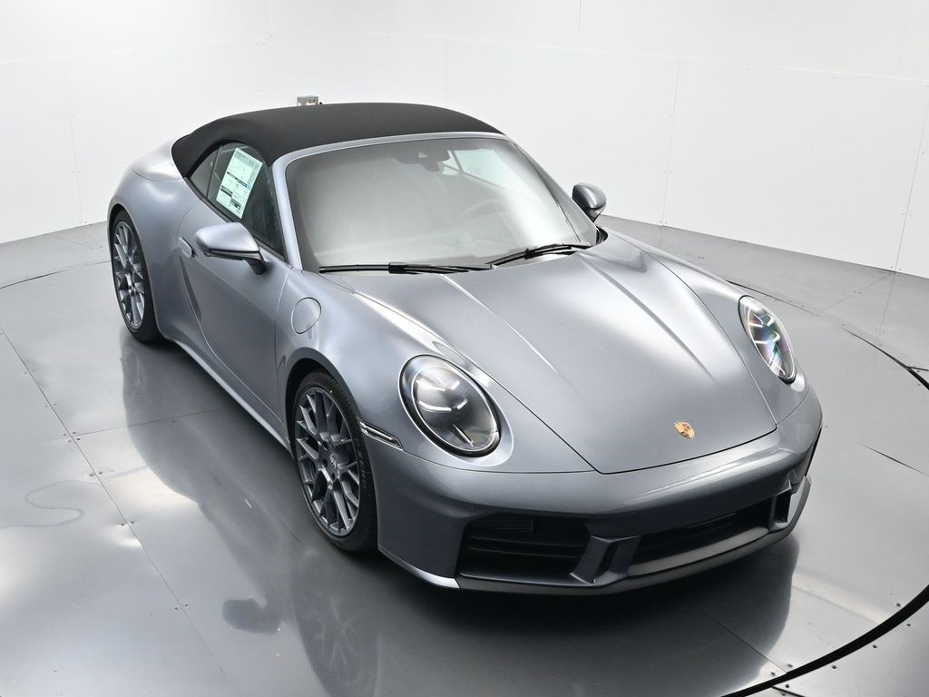 2026 Porsche 911 T photo 27