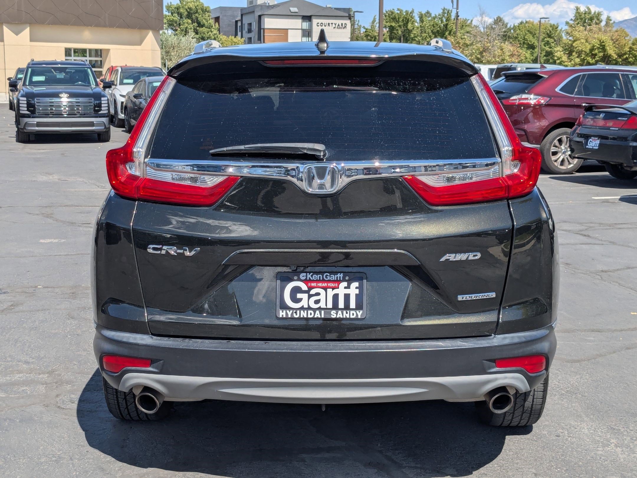 2018 Honda CR-V Touring photo 4