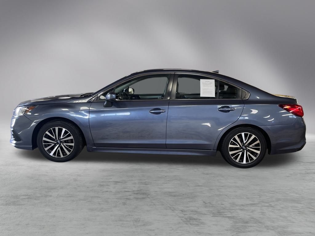 2018 Subaru Legacy 2.5i photo 2