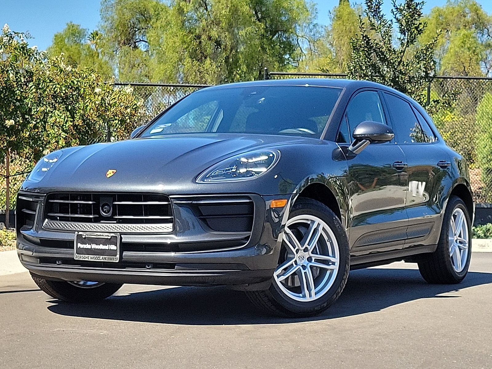 2025 Porsche Macan