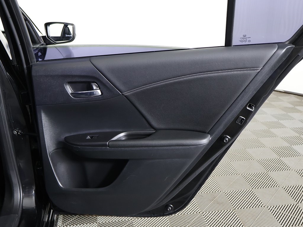 2016 Honda Accord Sport photo 12