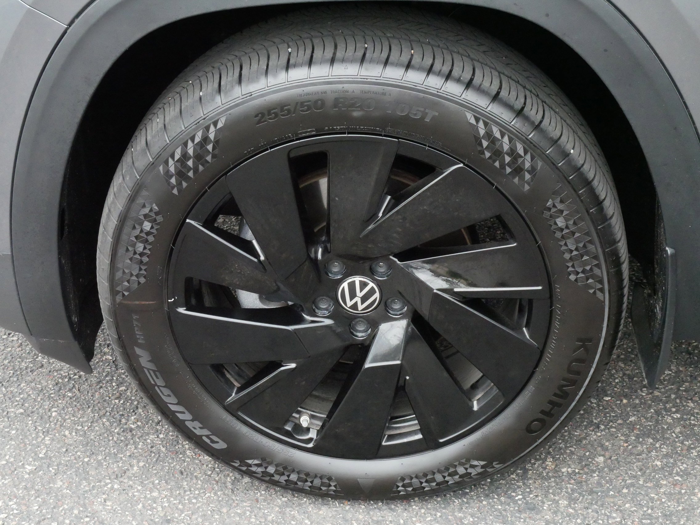 2024 Volkswagen Atlas SE Technology photo 13