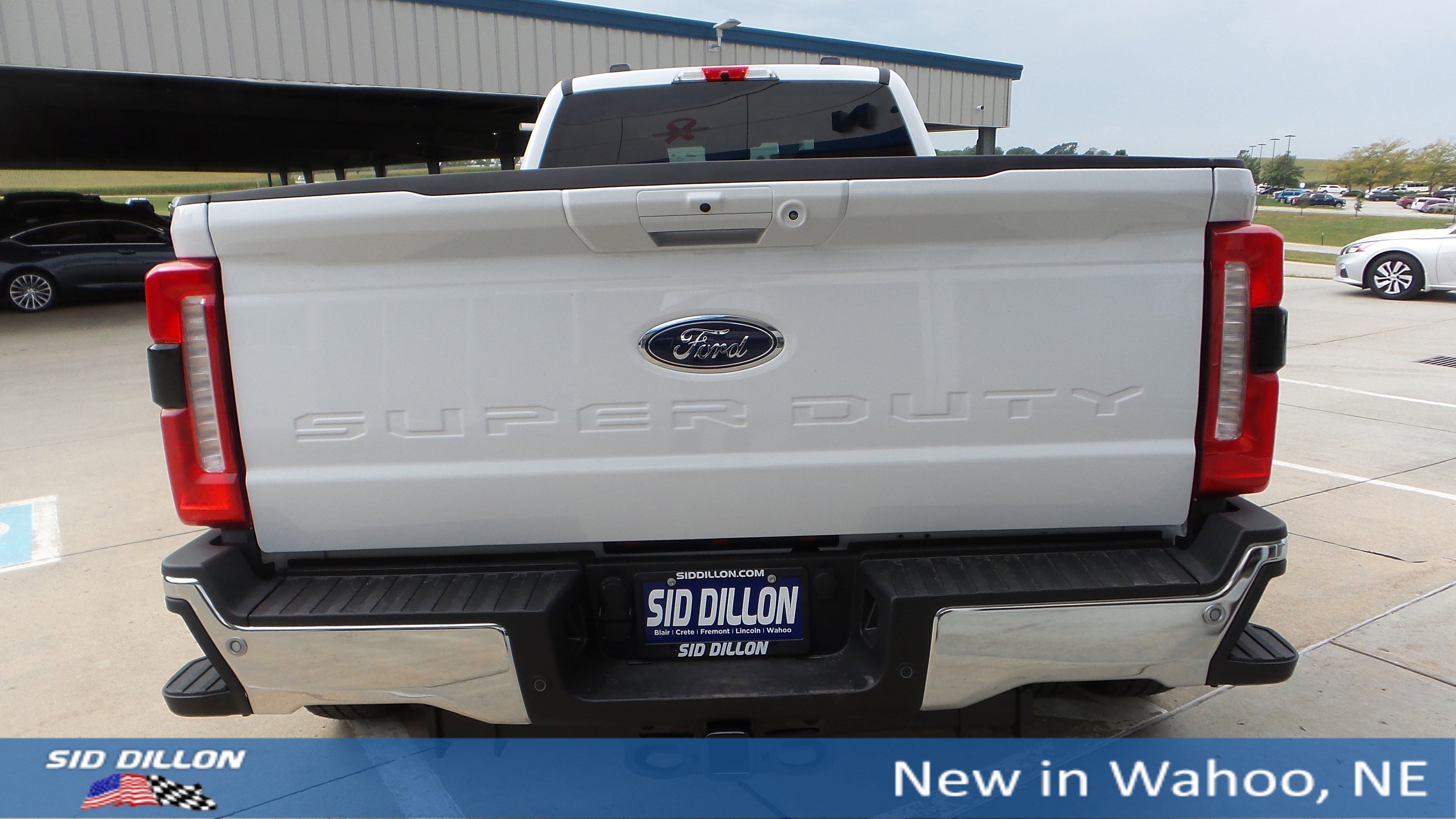 2026 Ford F-350 Lariat photo 4
