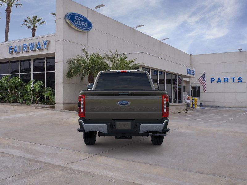 2026 Ford F-250 Lariat photo 3