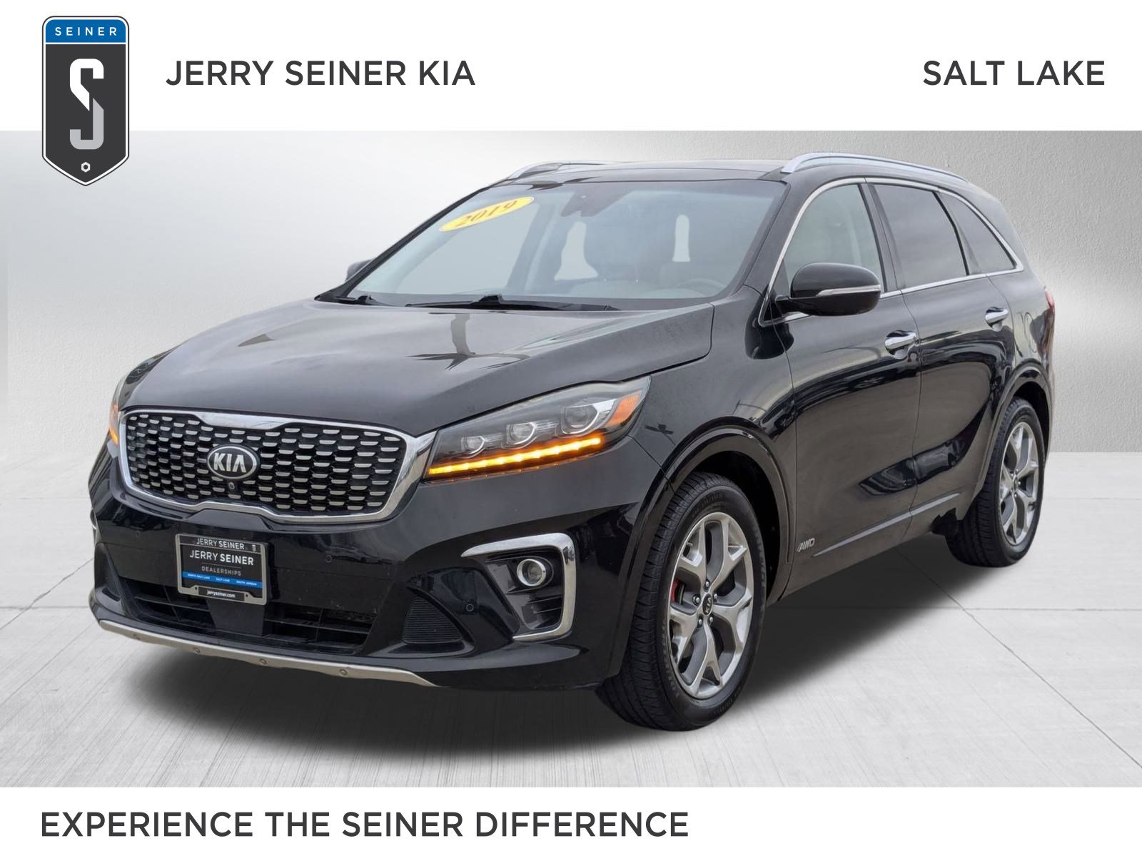 2019 Kia Sorento SX's photo