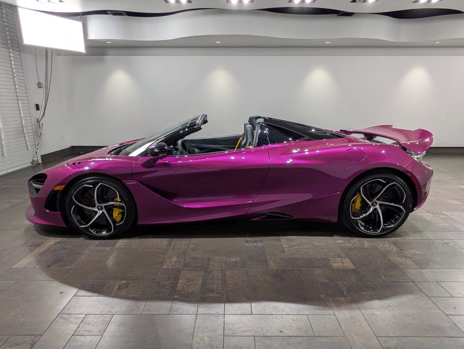 2026 Mclaren 750S Spider photo 3