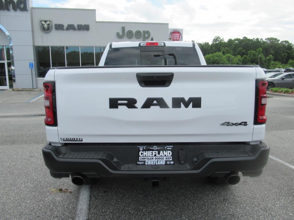 2025 Ram 1500 Warlock photo 4