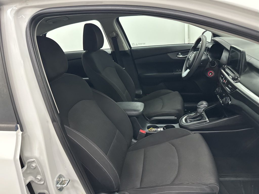2019 Kia Forte FE LXS photo 21